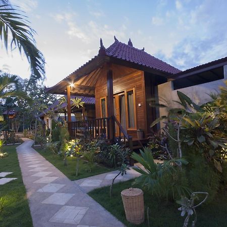 Amora Hut'S Lembongan Eksteriør bilde