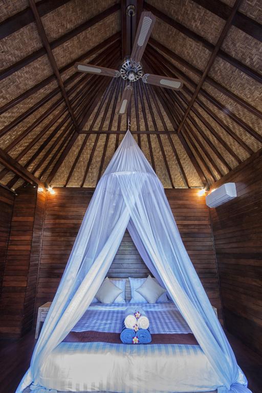 Amora Hut'S Lembongan Rom bilde