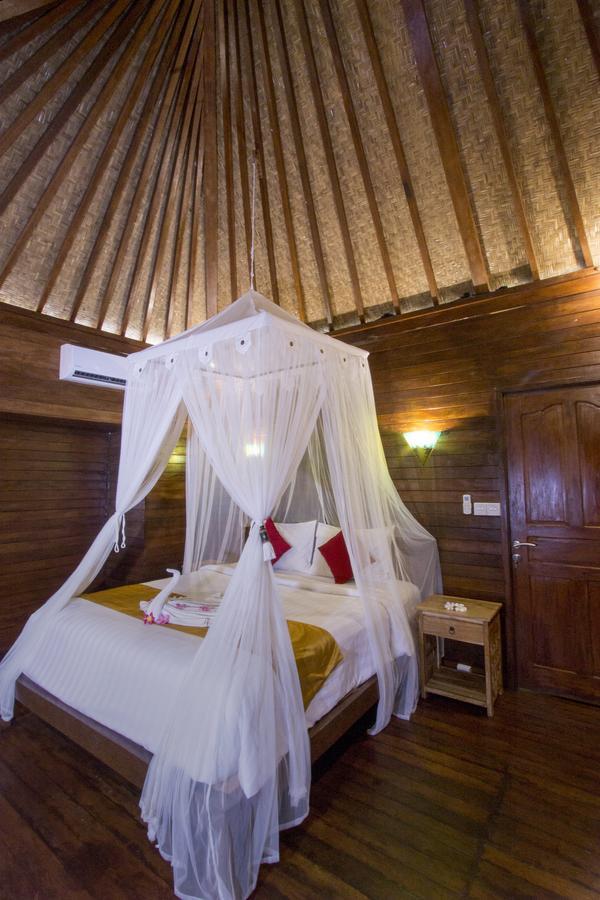 Amora Hut'S Lembongan Eksteriør bilde